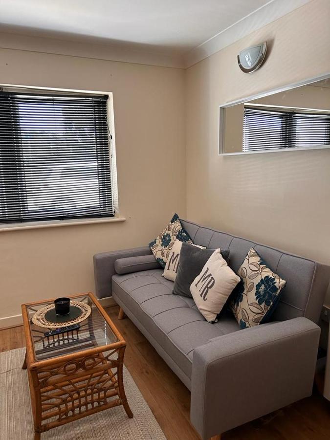 Sea Breeze Apartments Porthcawl - Ground Floor Nottage Экстерьер фото